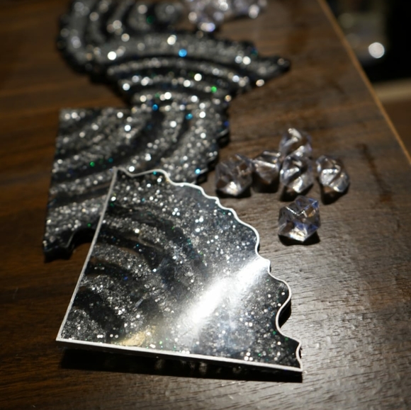 Silver& black glitter - Resin Coasters - Set of 4 - Picture 6 of 7